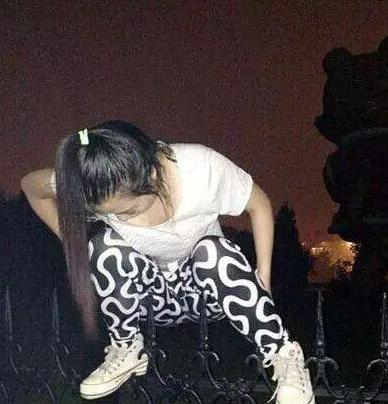 真为你担心，没明白你是怎么插进去的，太难以相信了