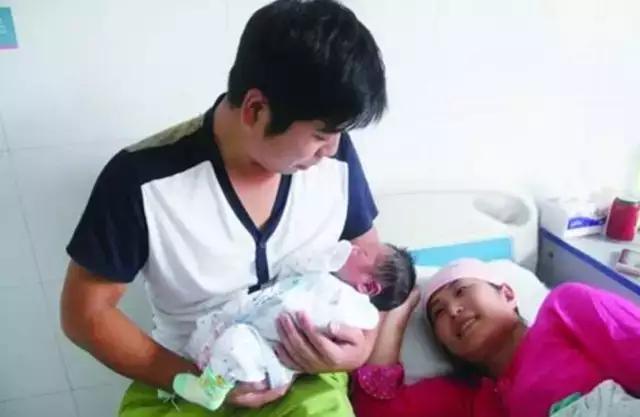 产妇剖腹产后三个月流褐色分泌物,剖宫产后40天还流黄色粘液