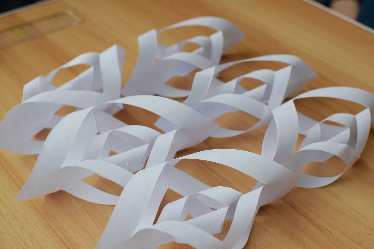 书签二年级自制雪人,纸折立体雪人幼儿手工