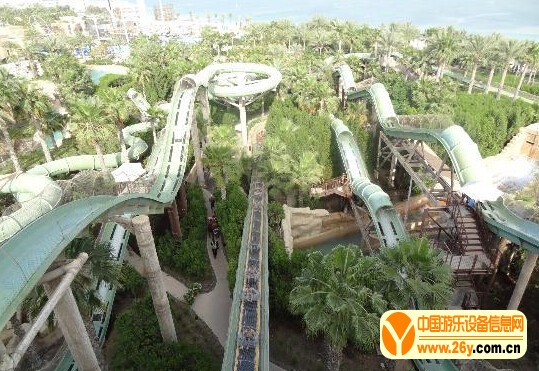最刺激的水上乐园景点,世界上最吓人最刺激的水上乐园