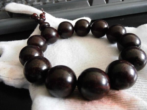 文玩玩脏了怎么办,文玩裂了该不该丢掉