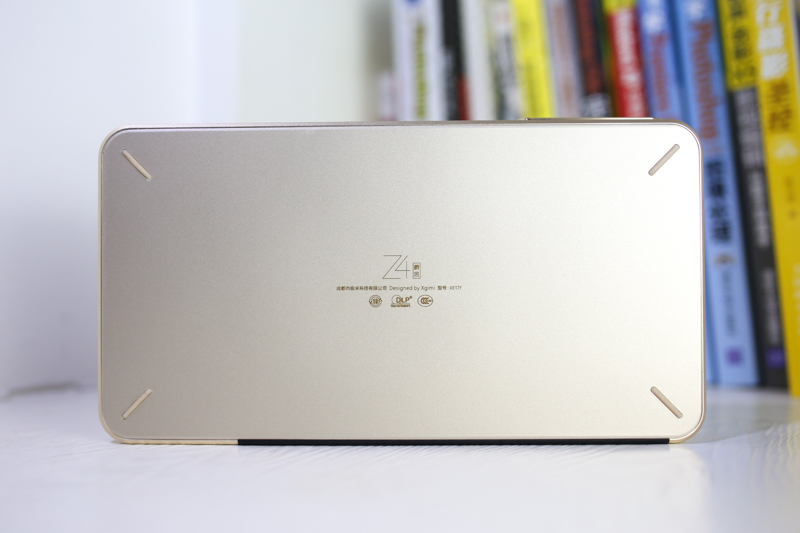 极米z4爵色支持激光翻页笔吗,极米z4爵色和极米z4air