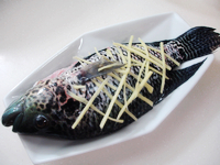 清蒸石斑鱼高级正确做法,如何清蒸石斑鱼又嫩又不腥又好吃