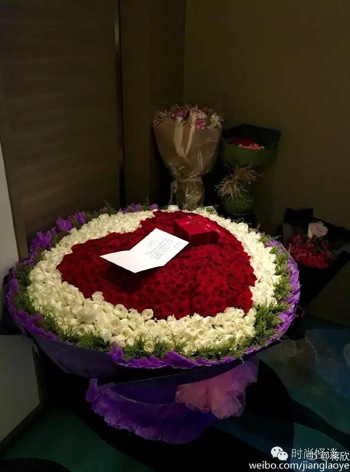 蒋欣捐款200万,蒋欣捐款20万