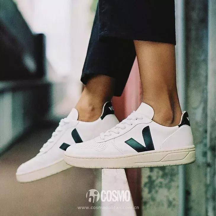 家里小朋友穿的小白鞋脏了怎么办,你的小白鞋脏了怎么办