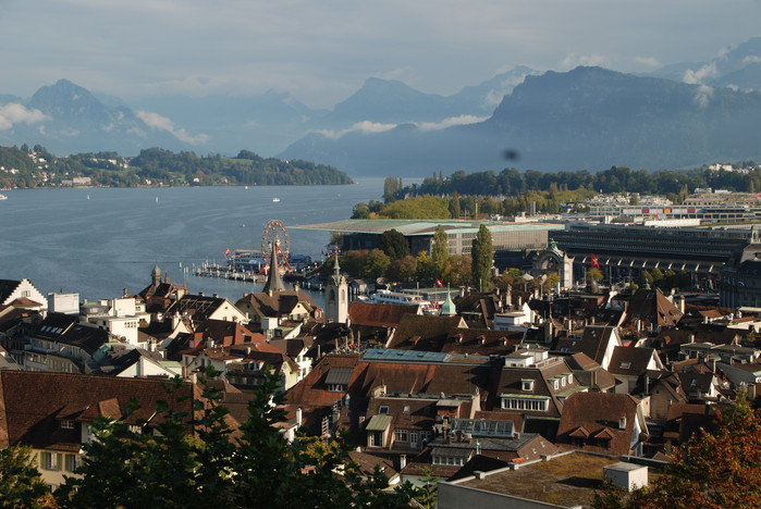 瑞士十日深度自驾游之六,湖光山色瑞士旅游