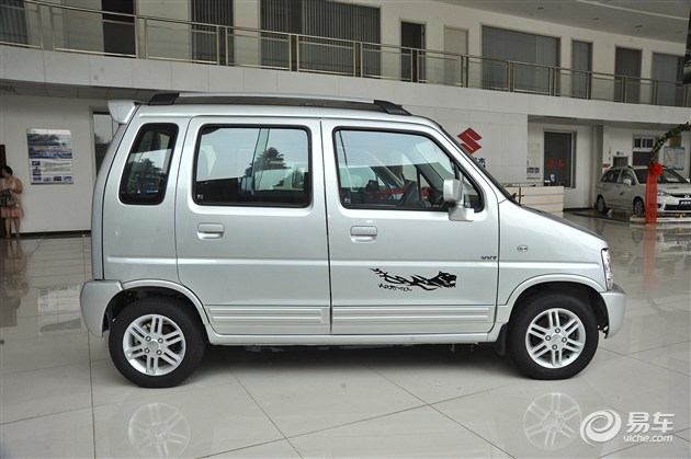 昌河铃木北斗星新车型售3.99万-4.49万元