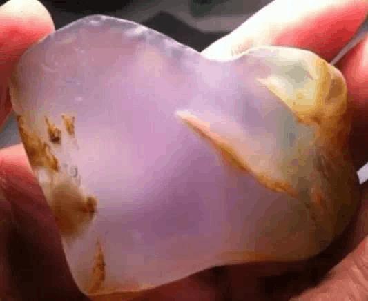 真正的纯天然玉石原石图片,各种玉原石图片大全集