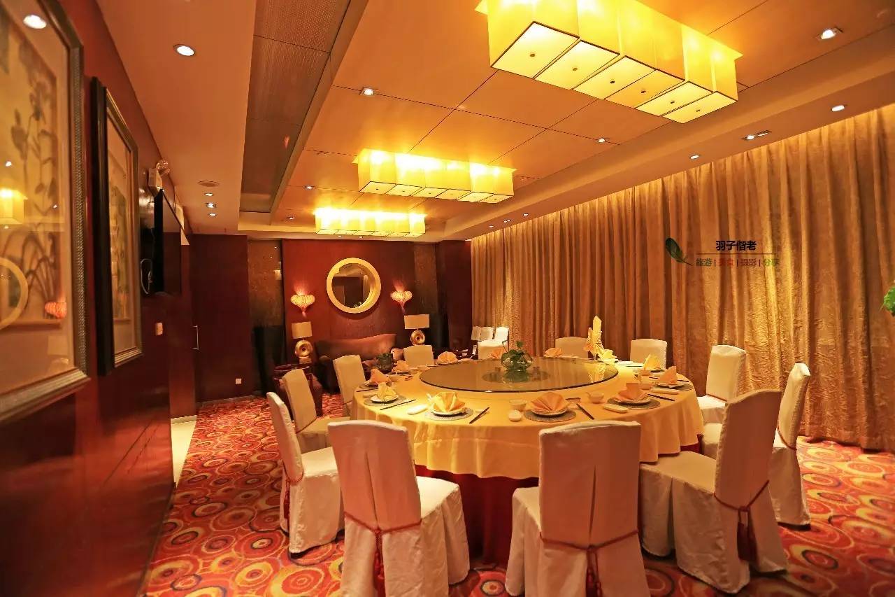 这一趟旅程，从机场铂尔曼开始