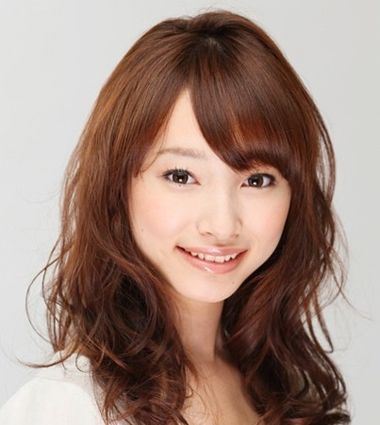 大脸适合扎气质的发型,大脸妹子适合的发型扎法