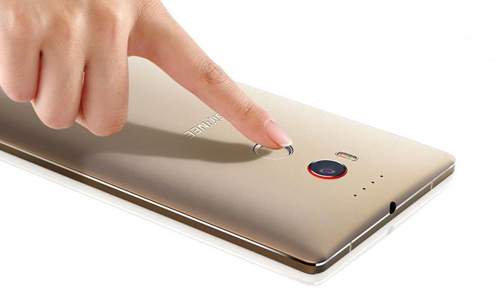 暴降2200！它号称“千万级像素怪兽”：2400万像素+指纹