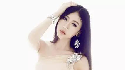 鼻头经常红肿长痘是什么原因,脸颊两侧长痘的原因怎么调理