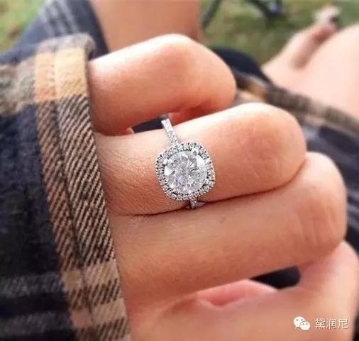 挑选钻石首饰的方法,如何挑选一个好的钻石