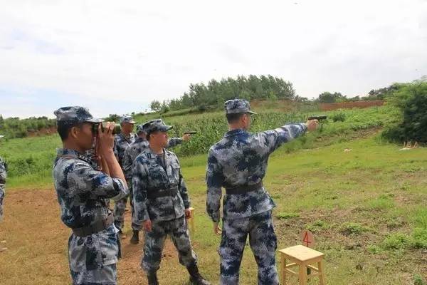 部队不打仗平时干嘛,后勤保障部队好不好留队