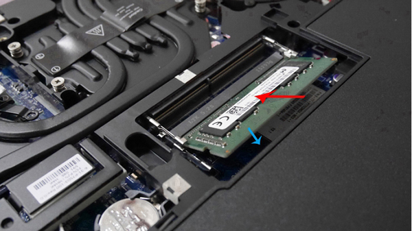 炫龙笔记本显卡驱动怎么更新,炫龙游戏本拆机