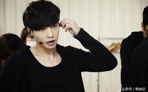 张艺兴成功背后的努力,张艺兴努力就一定会有努力的结果