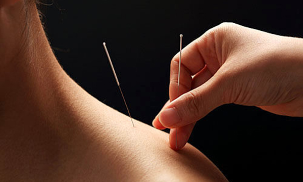 脑瘫一般是先天的还是后天造成的,得了脑瘫的宝宝终于治好了