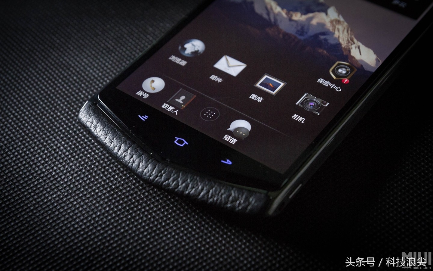 还记得当初诺基亚的辉煌吗,诺基亚8848限量版