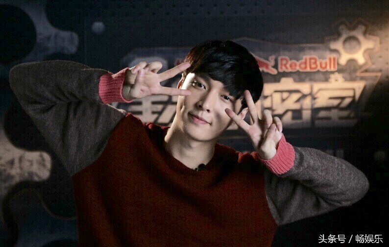 张艺兴成功背后的努力,张艺兴努力就一定会有努力的结果