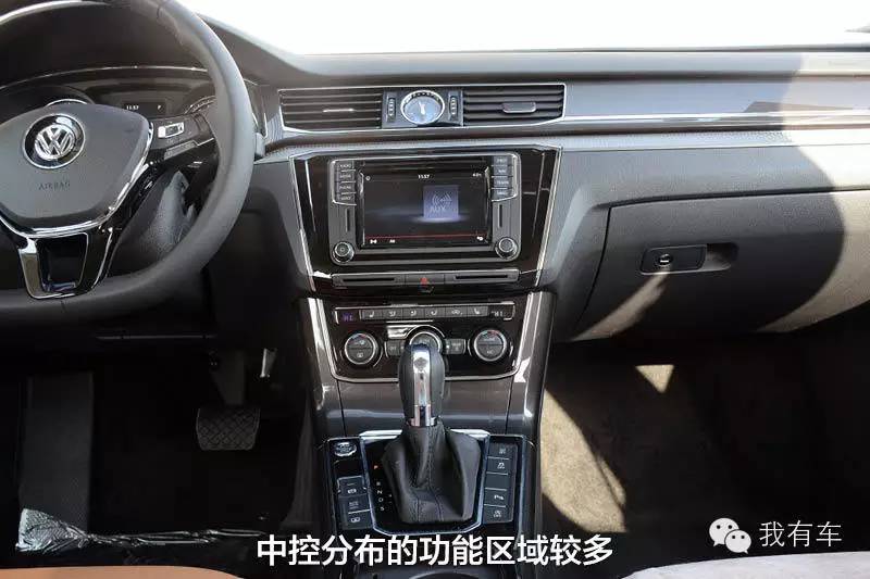 帕萨特b8外观,帕萨特迈腾b8外观对比