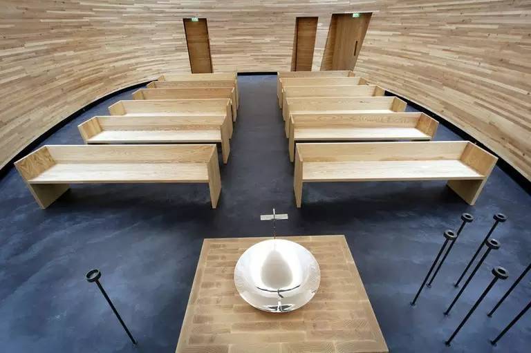 芬兰首都赫尔辛基,赫尔辛基24小时地铁