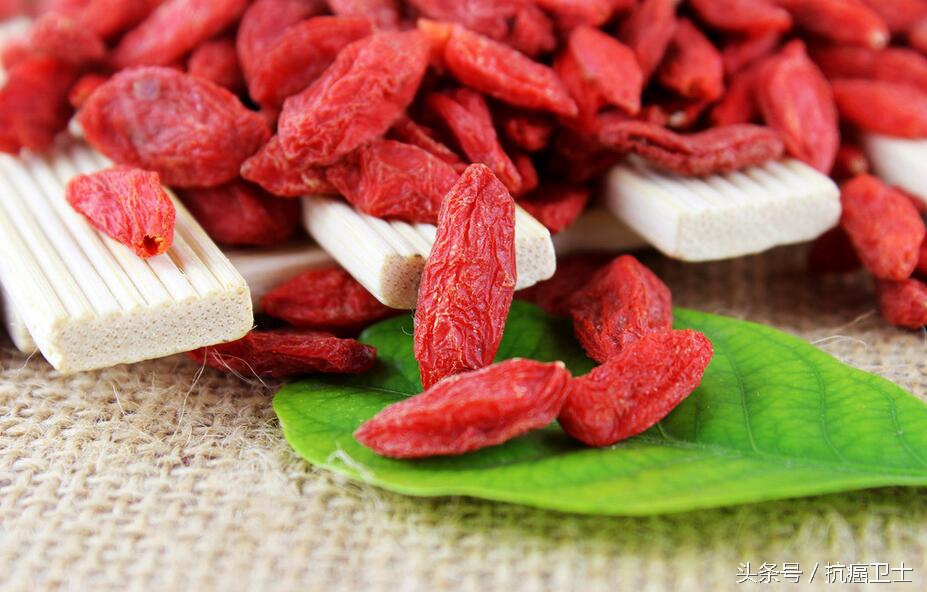 肝肾阴虚可以吃枸杞子吗,肝肾阴虚能吃枸杞子吗