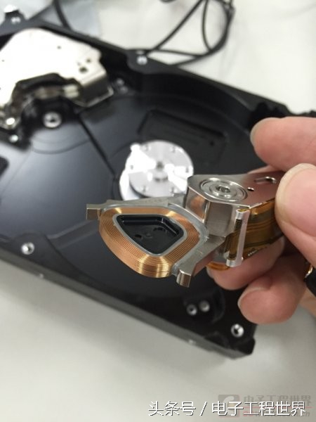 拆解机械硬盘有什么用处,拆解机械硬盘的方法