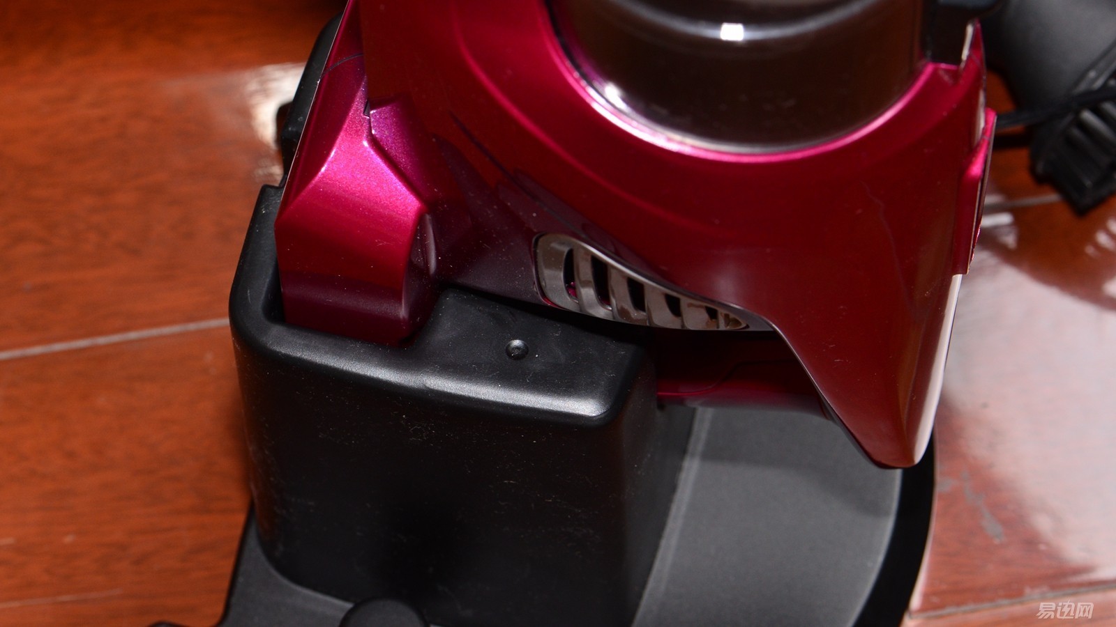 海尔最新款吸尘器测评,海尔吸尘器zw1500-2拆解
