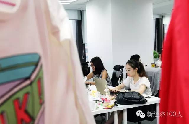 这家公司聚拢非王思聪女友型网红做社交电商，抢阿里巴巴京东生意