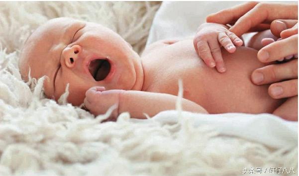 7个月早产征兆怎么保胎,早产七个月和早产八个月有区别吗