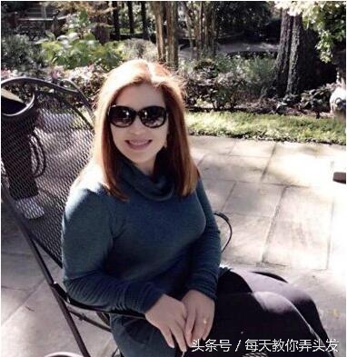 五十岁女人中长发直发发型,50岁女人减龄发型中长发直发