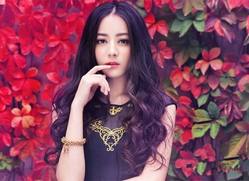 圆脸也可以中分,大圆脸侧分中分哪个瘦脸