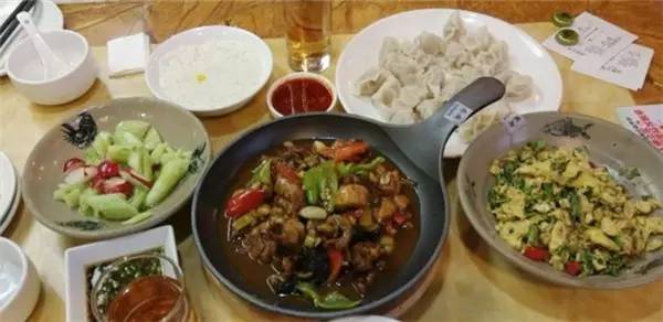 西安钟楼附近四星酒店推荐,西安钟楼附近高档饭店推荐