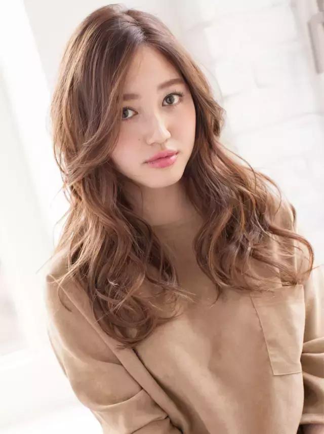 发型推荐女中长卷发学生党,学生党中长卷发发型推荐