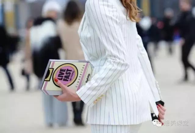 让我们看看这些小众的时尚圈的网红脸，宝宝也想这么火的大红大紫