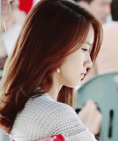 健身房女性锻炼视频,女生健身房锻炼视频年轻