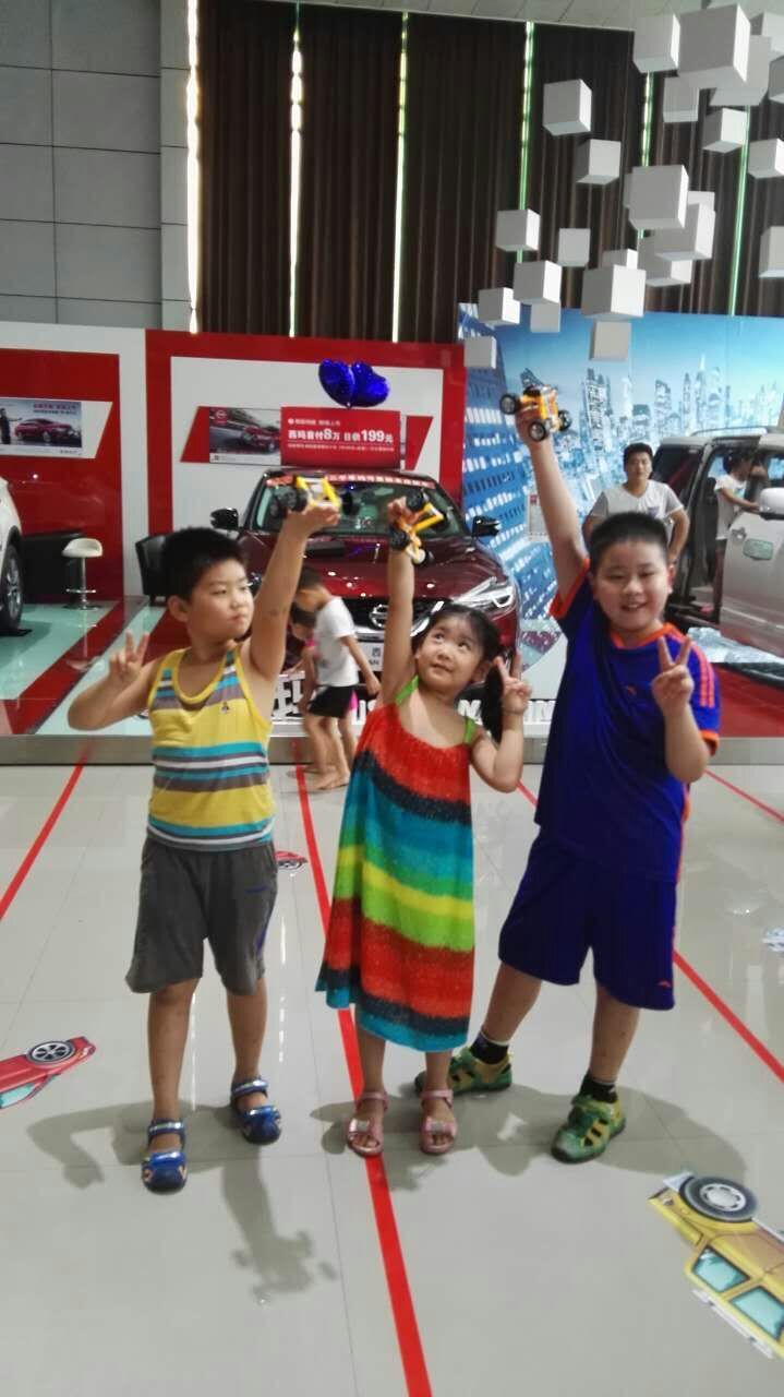 河南威佳威达,东风日产威达和威佳