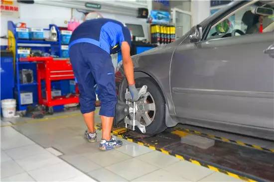 「四轮定位」分分钟就搞定了？师傅你偷懒了吧！一共14步呢！