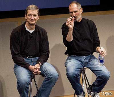 iphone4s发布会缅怀乔布斯,苹果4s发布后乔布斯去世