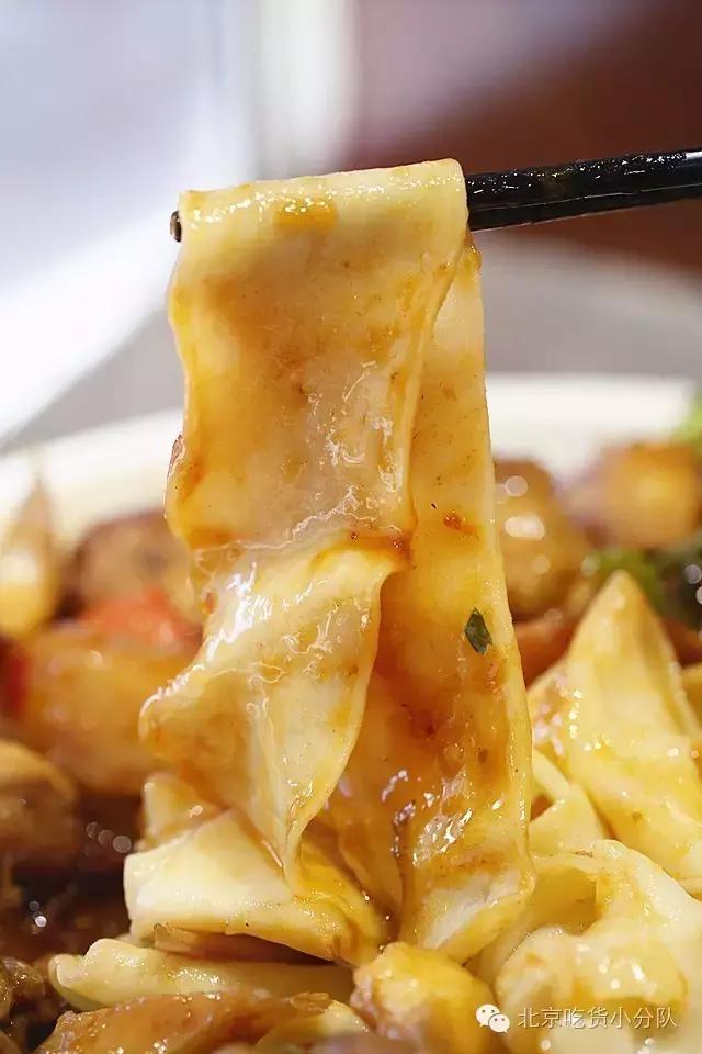 这道菜一上桌就勾起人动筷的欲望,这道菜只用两分钟就能学会