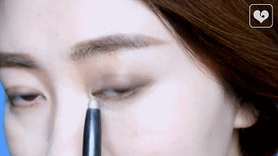 内双眼影手残画法,手残党也能学会的眼影画法