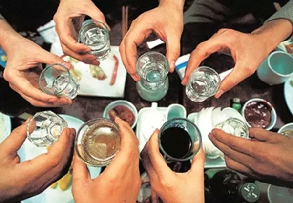 家常菜都有哪些不能在一块吃,1种家常菜不宜多吃