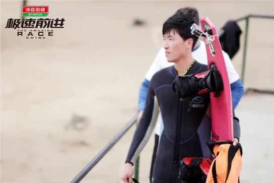 刘翔高光瞬间,恐高怕水