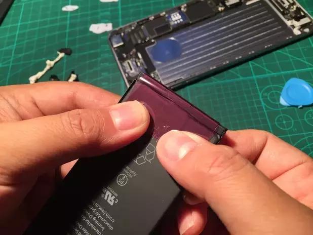 给iphone6sp换8000毫安电池,苹果6plus还有换电池的必要吗