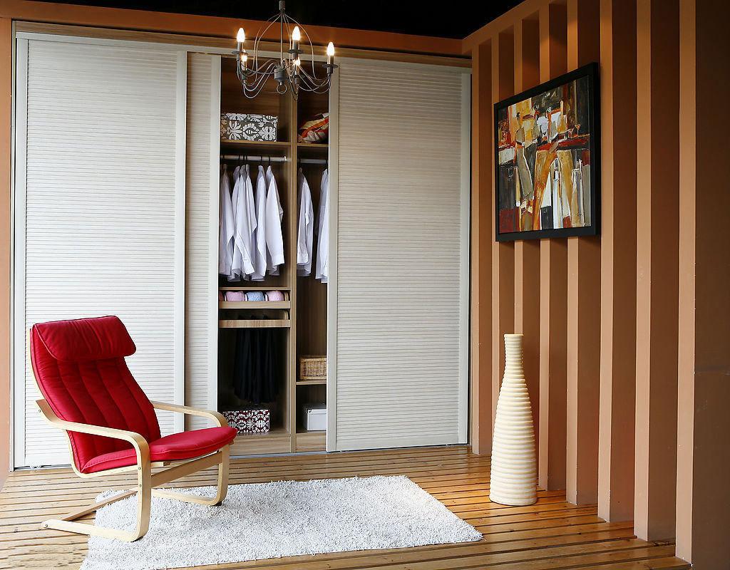 定制衣柜十大品牌板材,成都定制衣柜十大品牌