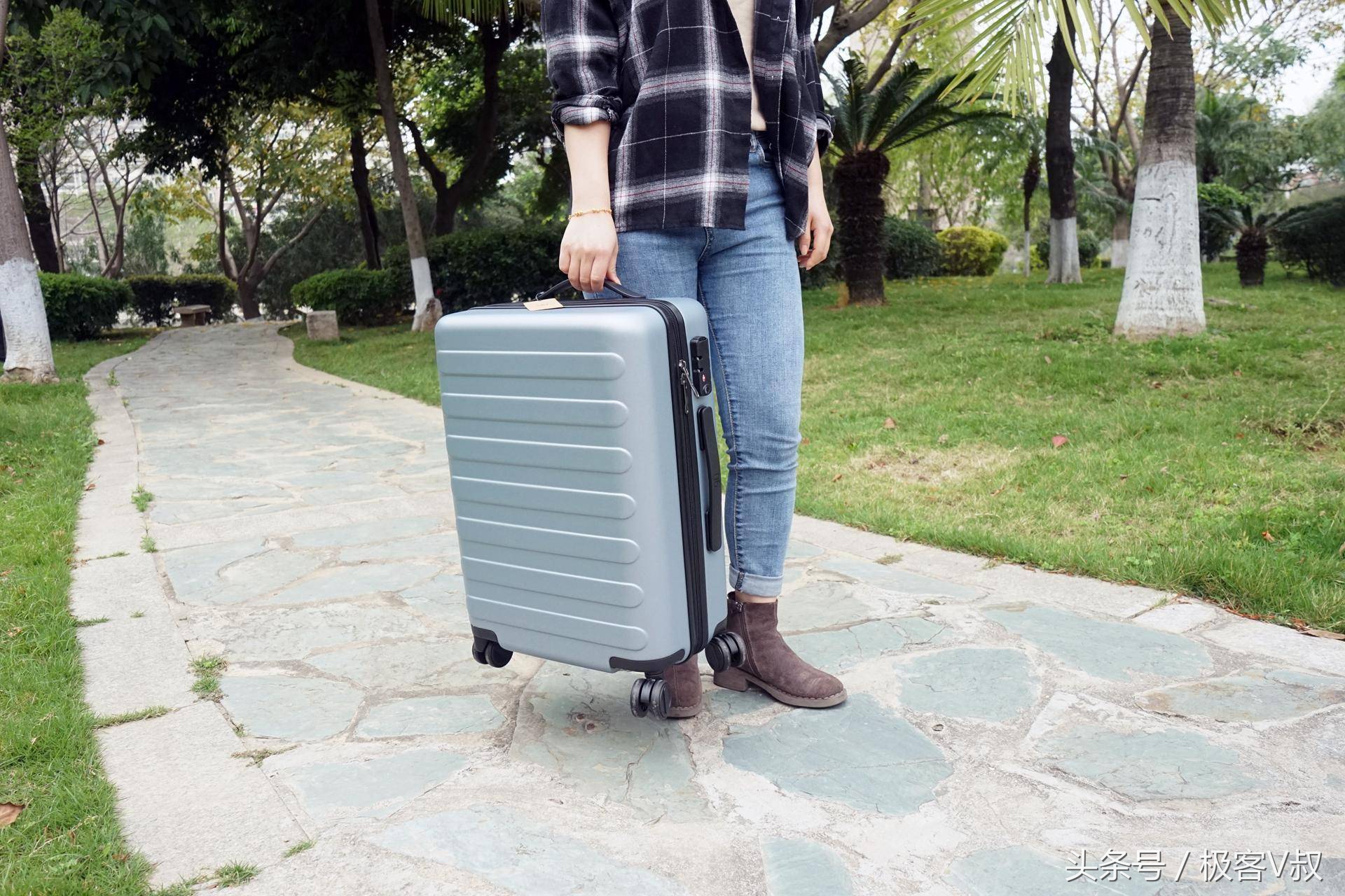 90分七道杠旅行箱扩容版,90分七道杠旅行箱哪个颜色好看