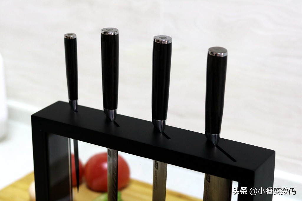 切菜要用什么刀具最好用,小米刀具砧板消毒机测评