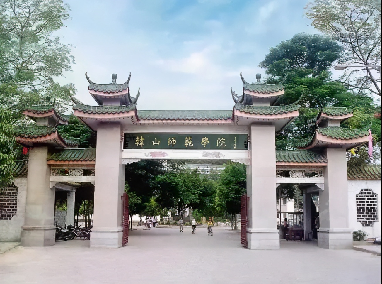 女生比例最高的广东大学,广东学生最向往的大学