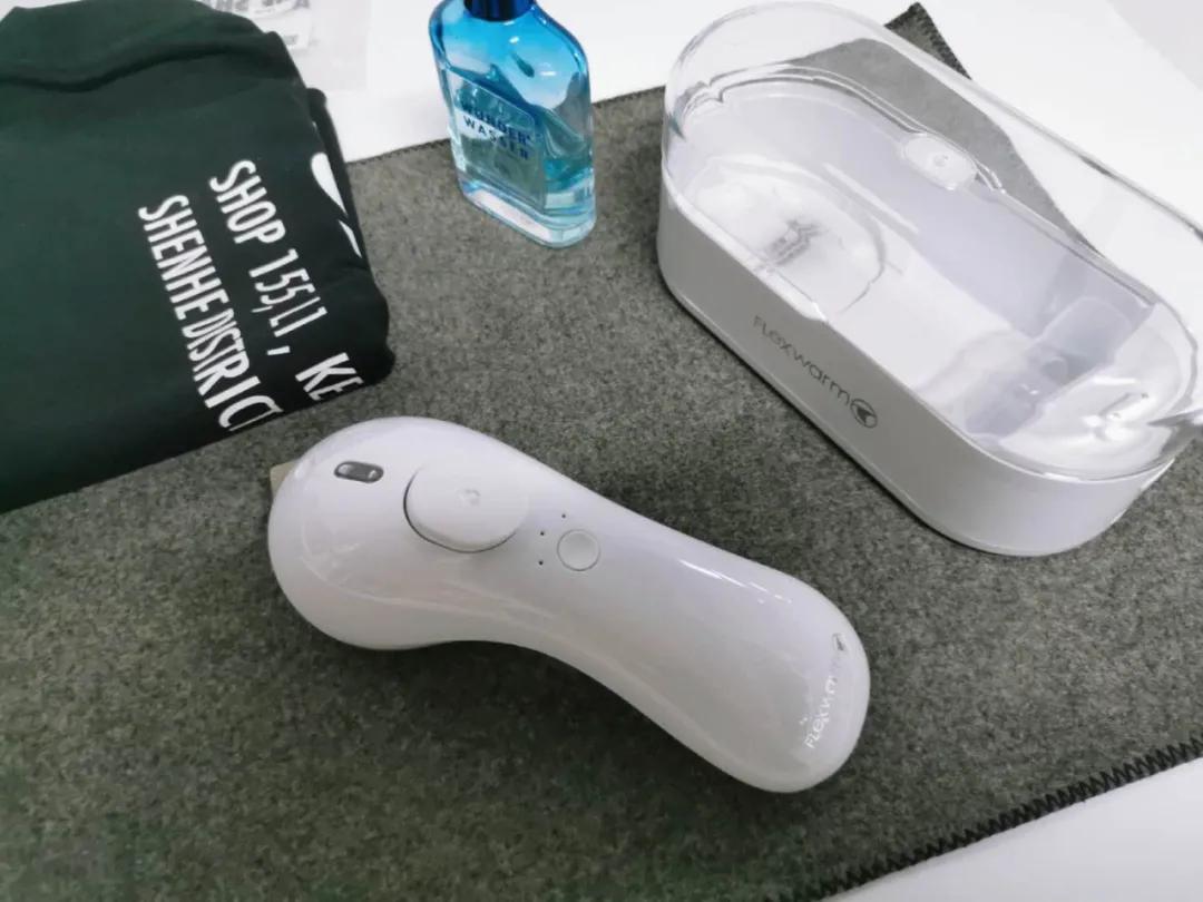 自动喷气的电熨斗,好用的熨斗便携式