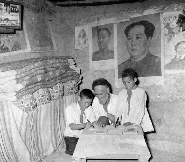 1956年，那位骑着毛驴去北京见毛主席的*疆新**老农，最后见到了吗？
